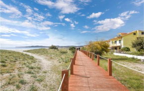 Nice apartment in La Caletta with 2 Bedrooms